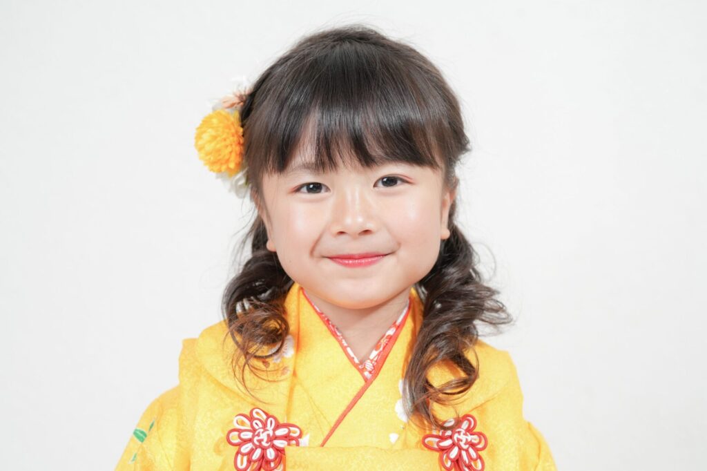 【女の子】3歳の七五三の可愛いヘアアレンジと選び方のポイントとは フォトスタジオメゾン